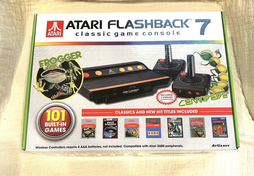 Atari Flashback 7 Classic Game Console 101 Built-in Games w/ Original Joystick