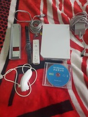 Nintendo Wii Console With Wii Sports Game Bundle Lot System 1 Controller