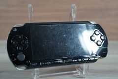 Sony Playstation Portable PSP PSP-1001 Black w/ charger