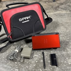 Nintendo DS Lite Handheld Console (USG-001) Red w/ OEM Charger Stylus & Case