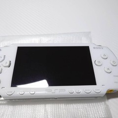 Sony PSP 1000 Ceramic White Giga Pack Console 1GB 6763