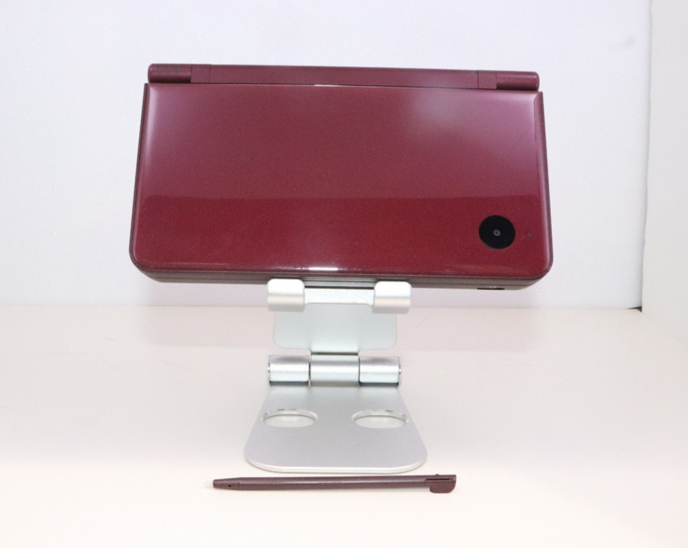 Nintendo DSi XL Wine Red – Tested Working – Good Used Condition-Japanese Menu