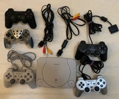 Sony Playstation PSOne SCPH-101 Lot 5 Controllers, cords NO POWER CORD UNTESTED
