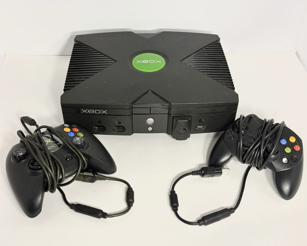 Microsoft Xbox Original Black Console Bundle 2 Wired Controllers Parts Repair