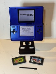 Nintendo DS NTR-001 Blue Touchscreen Handheld Console Stylus + 2 Games