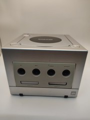 Nintendo GameCube Platinum Silver Console Controller Cables Rocky Game Bundle