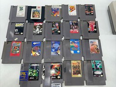 Nintendo Entertainment System (NES) Console & 19 Game Bundle Lot Tested Working