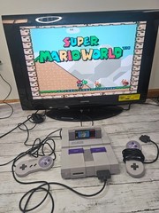 Super Nintendo (SNES) Console Bundle w/ Super Mario World Tested See Photos