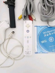 Nintendo Wii RVL-001 White Console Bundle W Wii Sports Tested Motion Plus Con.