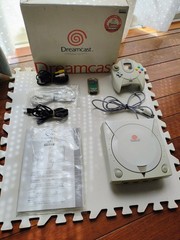 Sega Dreamcast With 1 Controller, Memory Card, US Plug, AV Good Conditon(Japan)