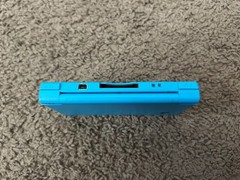 Nintendo DSi Handheld System Blue + Sonic Classic Collection bundle lot console