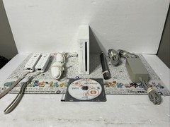 Nintendo Wii RVL-001 White Console Bundle – 2 Controllers – Wii Play – FastShip!