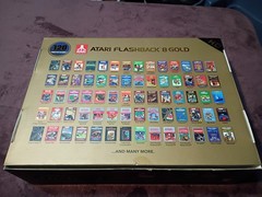 Atari Flashback 8 Gold Deluxe HD Console Wireless Controllers – Gold Used