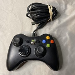 Xbox 360 S Video Game Console 4GB Model 1439 w/10Games & Controller & Kinect