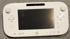 Nintendo Wii U White Gamepad WUP-010 ONLY FOR PARTS NOT WORKING