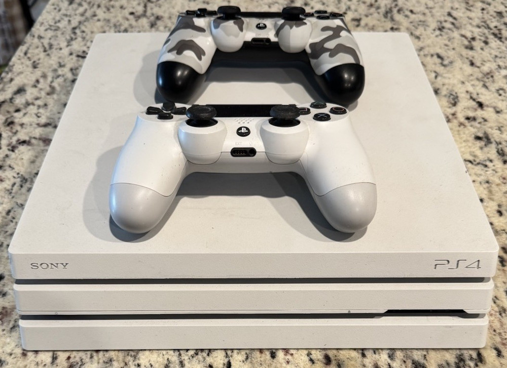 Sony PlayStation 4 PS4 White Home Console w/ 2 Controllers (White, White Camo)