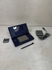 Nintendo DS Lite Enamel Navy Blue – Cleaned & Tested – Charger/Stylus & Game LOT