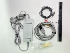 Nintendo Wii RVL-001 Black Console Motion Plus w/ Controllers Nunchuks Cords EUC