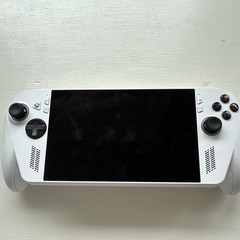 ASUS ROG Ally White Handheld System, 16 GB RAM, 512GB WITH TRAVEL CASE