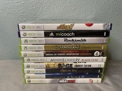Xbox 360 S Video Game Console 4GB Model 1439 w/10Games & Controller & Kinect