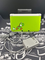 Nintendo 3DS XL Yoshi Special Edition Green White Handheld (small hinge crack)