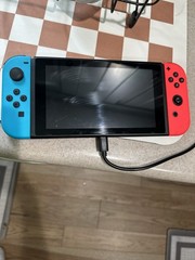 Nintendo Switch V2 32GB Handheld System – Gray