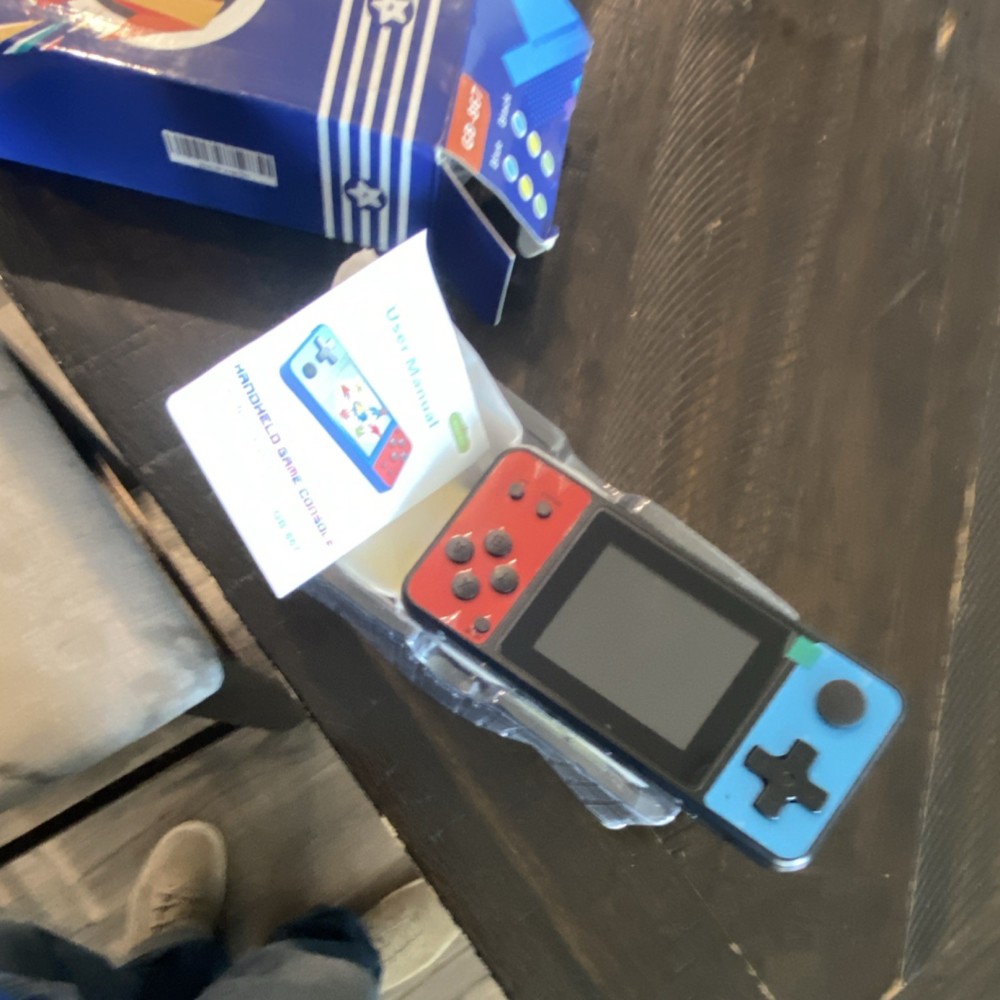 GB-867 Handheld Game Console Red Blue Black USB-A System with Controller