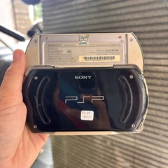 Pre-Owned Sony PSP GO Black PSP-N1001 – See Photos Read Description!!