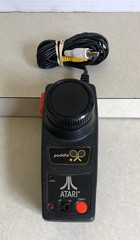 Atari 2600 Paddle Plug N Play 13-In-1 TV Game by Jakks pacific (2004)