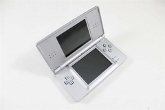 Nintendo DS Lite Silver System – Good Working Condition!