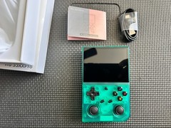 ANBERNIC RG35XX PRO (TRANSPARENT GREEN) 64GB GAME CARD KNULLI GLADIATOR 2) GXRG