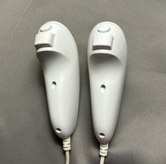 Nintendo Wii Console Bundle Controllers Nunchucks – RVL-001 GameCube Compatible