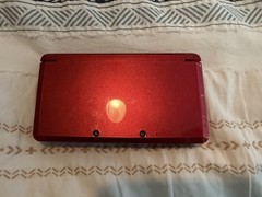 Nintendo 3DS Red Handheld Console 3D Capable Built-in Camera CTR-001 NTSC-J