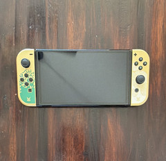Nintendo Switch OLED 64GB Zelda Tears of the Kingdom Edition Console 720p