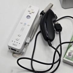 Nintendo Wii Console RVL-001 White Complete Bundle W/ Games Tested