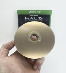 Xbox One 1TB Halo 5 Guardians Limited Edition Console + Original Controller