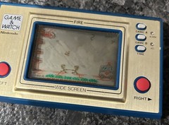 VTG Nintendo Game and Watch FIRE Wide Screen FR-27 1981 – Works