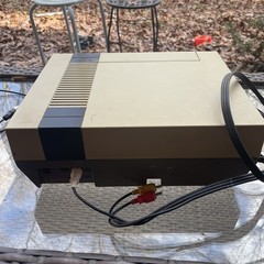 Nintendo Entertainment System NES-001 Home Console and NES Controllers