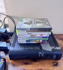 Microsoft XBox 360 Call of Duty Modern Warfare 2 Game Console System COD 250GB