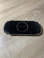1160 PlayStation Portable PSP 3000 Piano Black Good TESTED