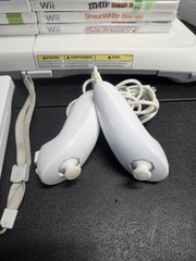 Nintendo Wii Console W/ 20 Games & More