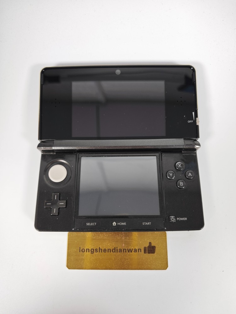 Nintendo 3DS game console used