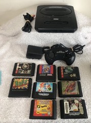 SEGA Genesis Model 2 Bundle With Games CONSOLE DOESN’T READ START BUTTON