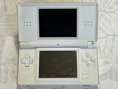 Nintendo DS Lite Crystal White Console