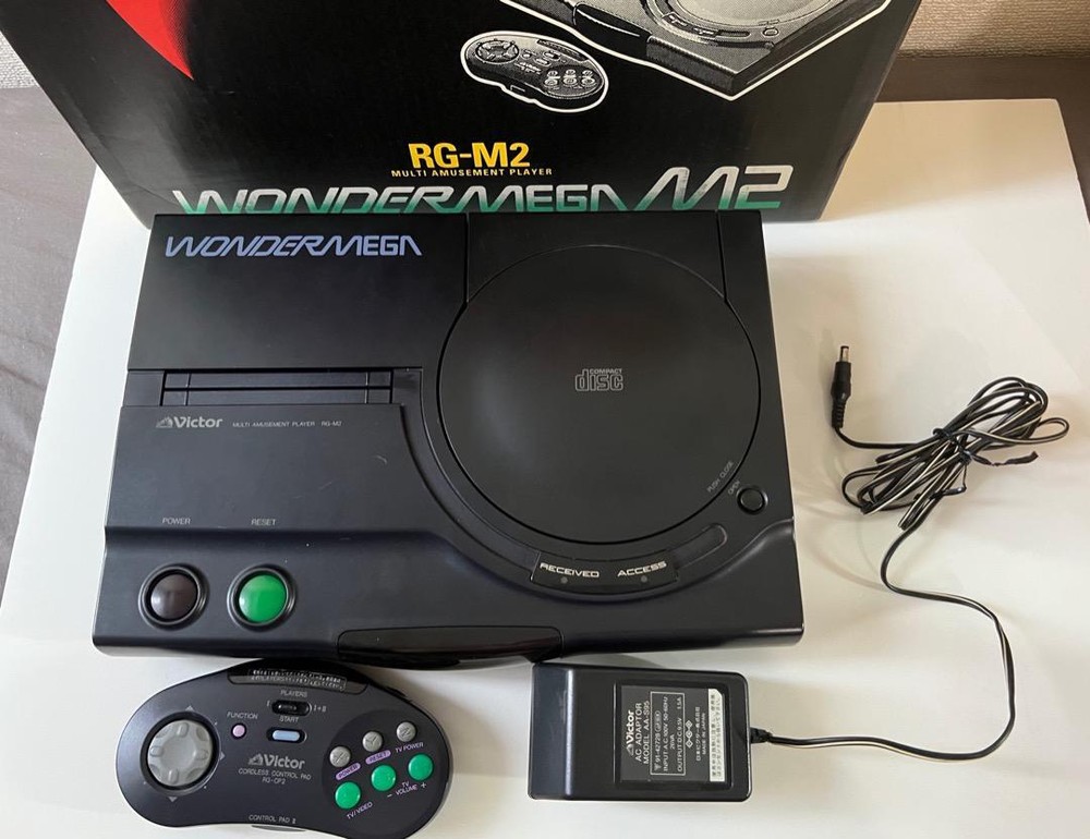 VICTOR WONDER MEGA RG-M2 Console Sega Mega Drive Boxed Accessories Included