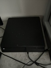 Sony PlayStation 4 Slim Original Black, 500GB Digital Only