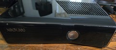 Xbox 360 S Glossy 250gb With Org Box And Complete Halo Bundle +2 Games.