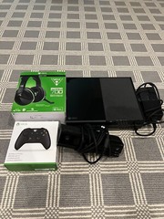Microsoft Xbox One with Kinect, New Controller and Headset –
