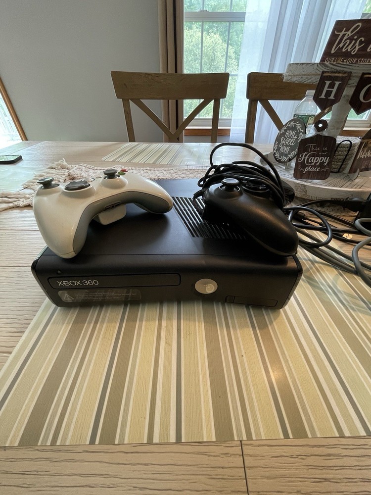 Microsoft Xbox 360 S 250GB With Controllers.