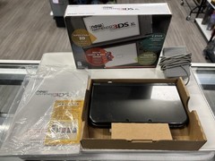 New Nintendo 3DS XL Handheld Console Black Complete CIB
